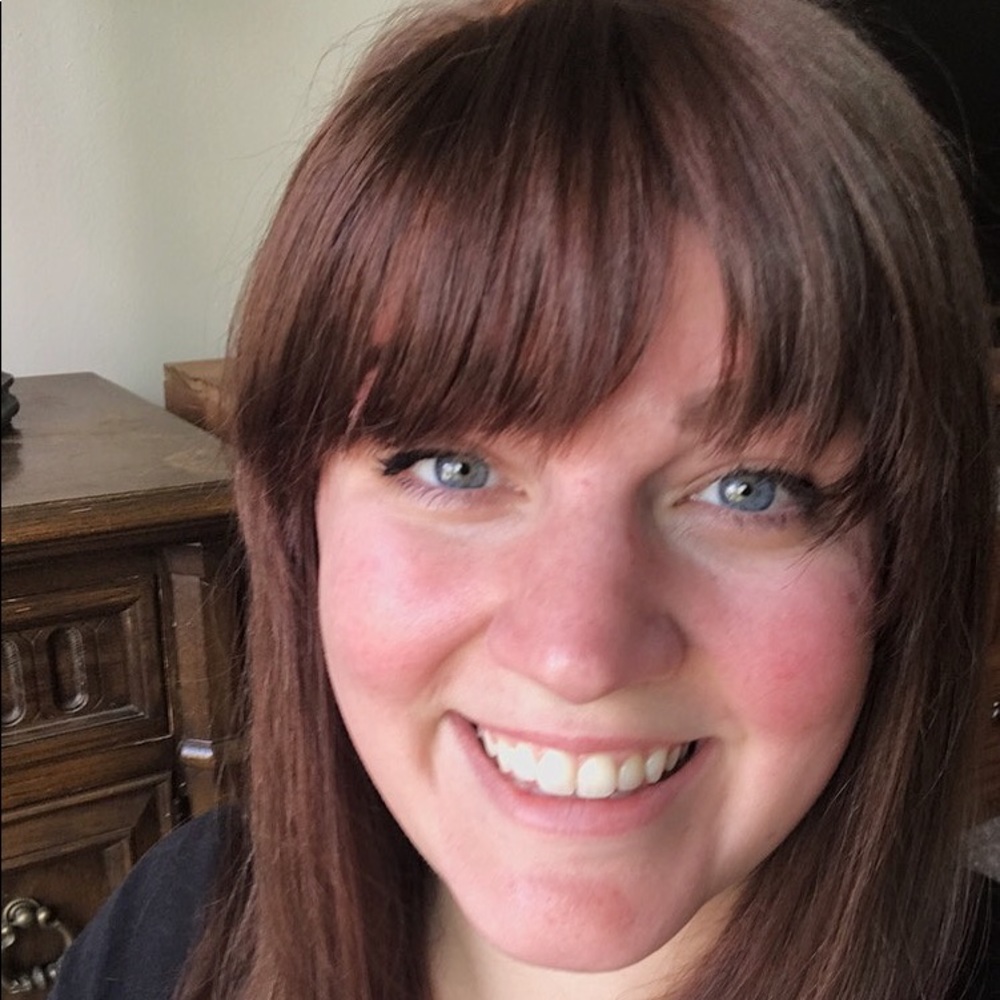 Meet your Posher, Casey
